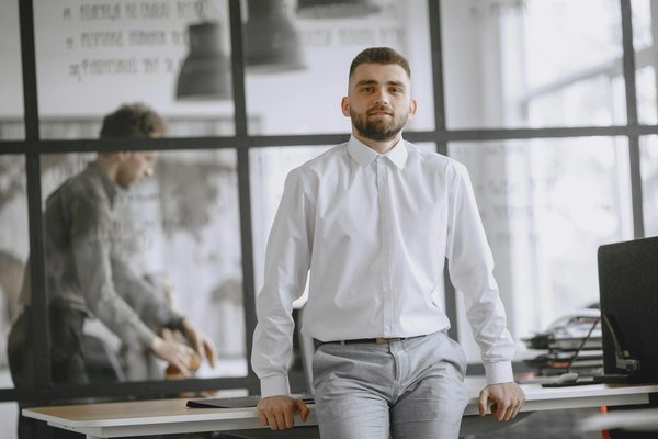 La formation entrepreneuriale convient-elle aux professionnels en activité ? Décryptage et solutions.