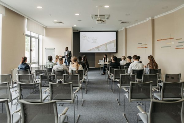 Révolutionner la Stratégie Marketing avec l'Intelligence Artificielle : Un Guide Complet