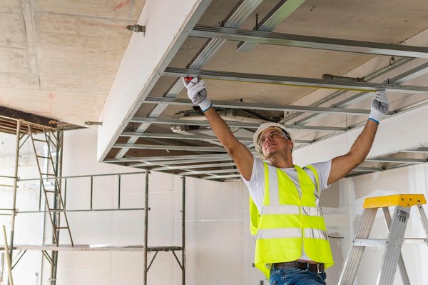 Vêtements de travail pour pros : sécurité et confort au top